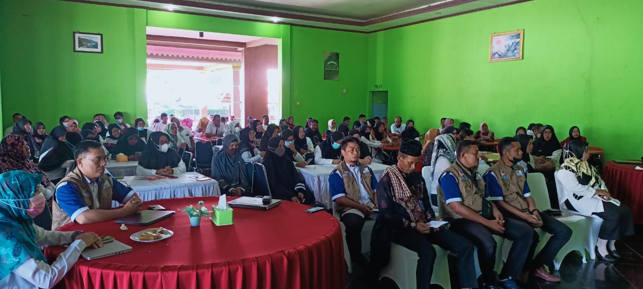 KEGIATAN REKRUTMEN GURU DAN SEKOLAH PENGGERAK SERTA MENDORONG EVALUASI PEMBELAJARAN BERBASIS IT TINGKAT SMP SEDERAJAT KABUPATEN BURU TAHUN 2022